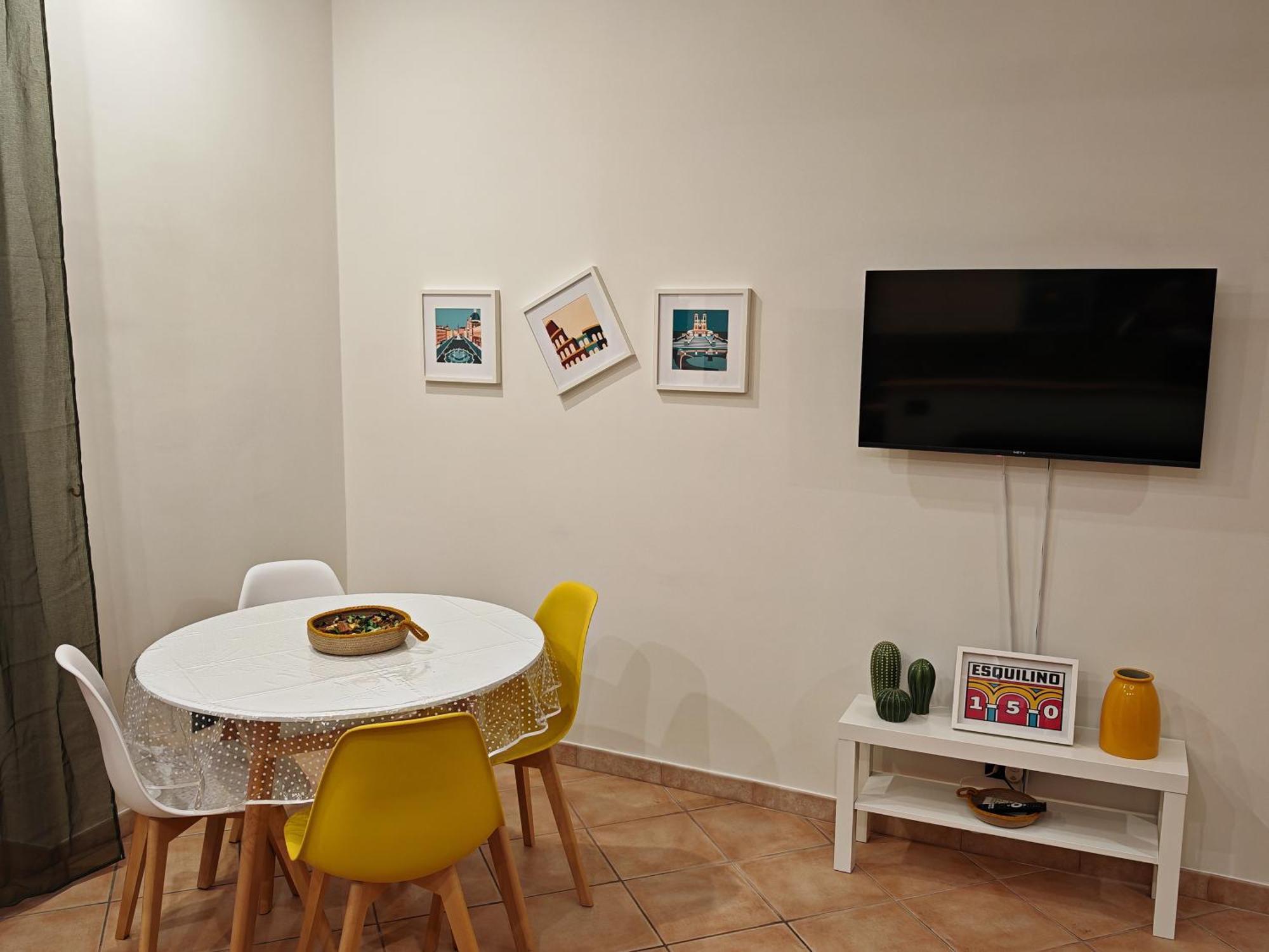 Milena's Center Apartment *